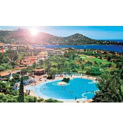 Lägenhet Logement Au Cap Esterel